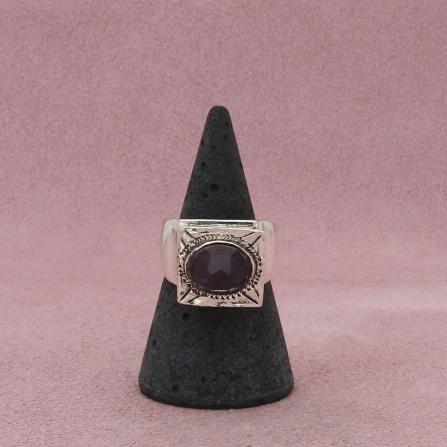 sterling silver vintage hand-etched rose cut amethyst ring size 6.75