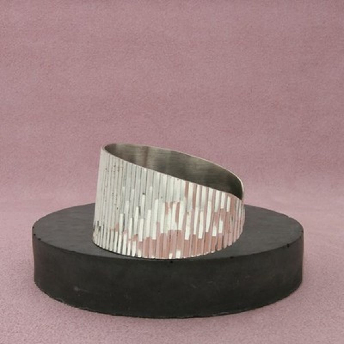 Taxco Mexico Sterling Silver Vintage Wide Ribbed Cuff Bracelet Size 6.5in
