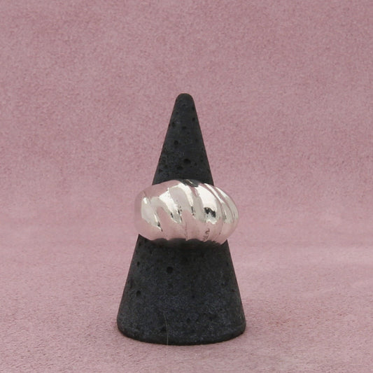 sterling silver vintage chunky scalloped dome ring size 6.75