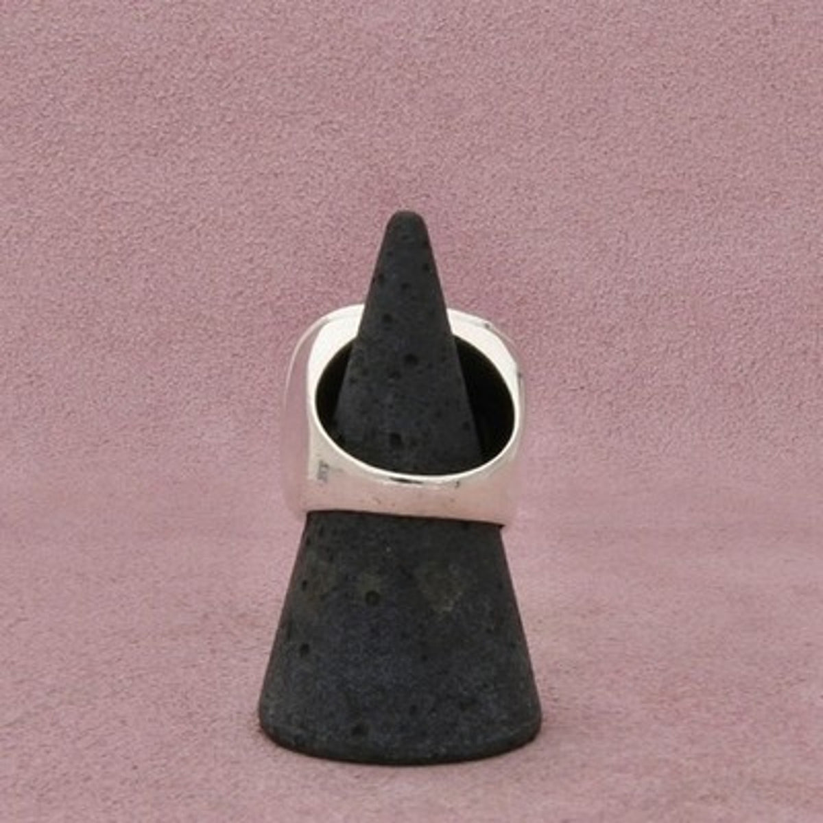 Sterling Silver Bezel-Set Faceted Black Onyx Dome Ring Size 7.75