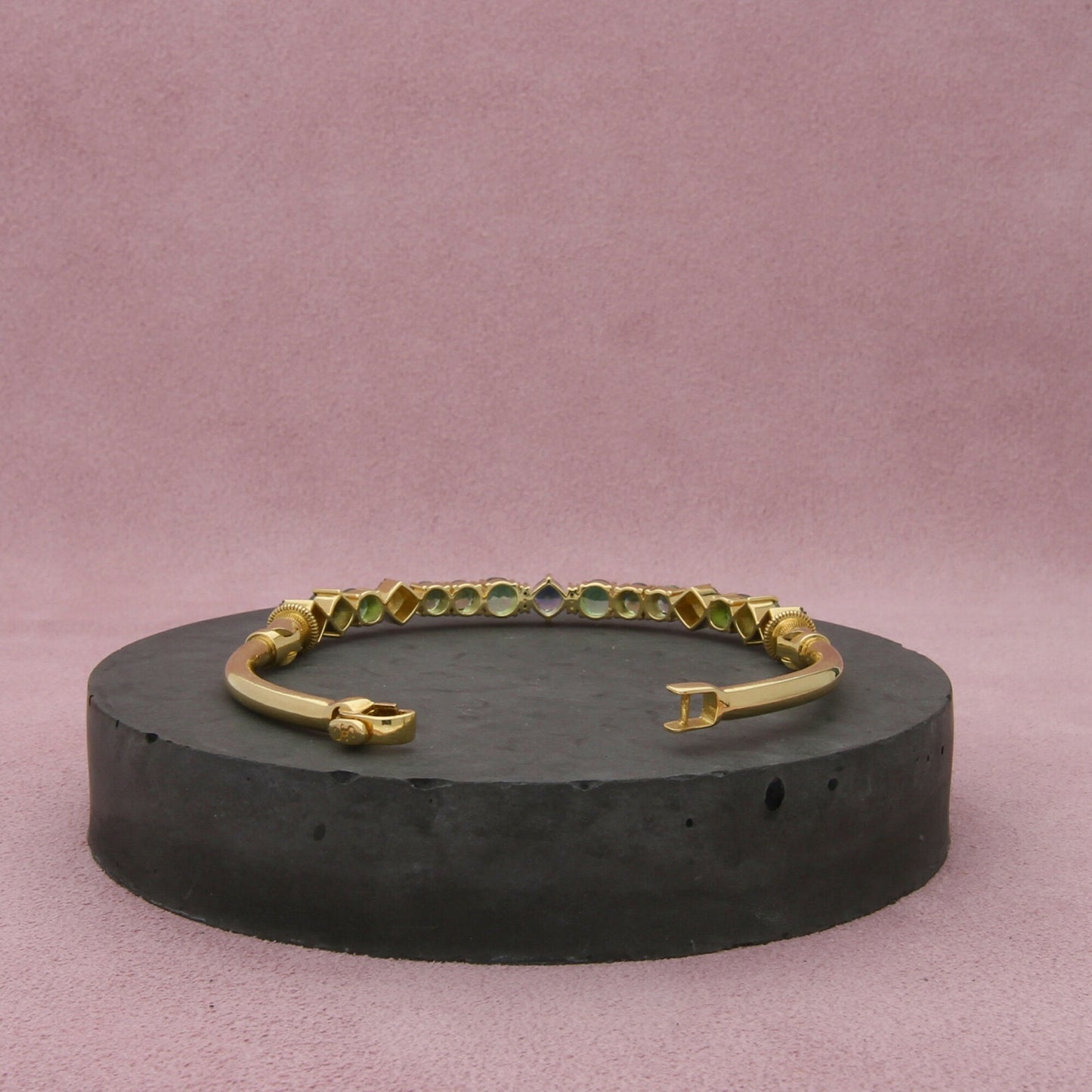 sloane street 18k yellow gold blue diamond topaz sapphire bangle bracelet 6.5in