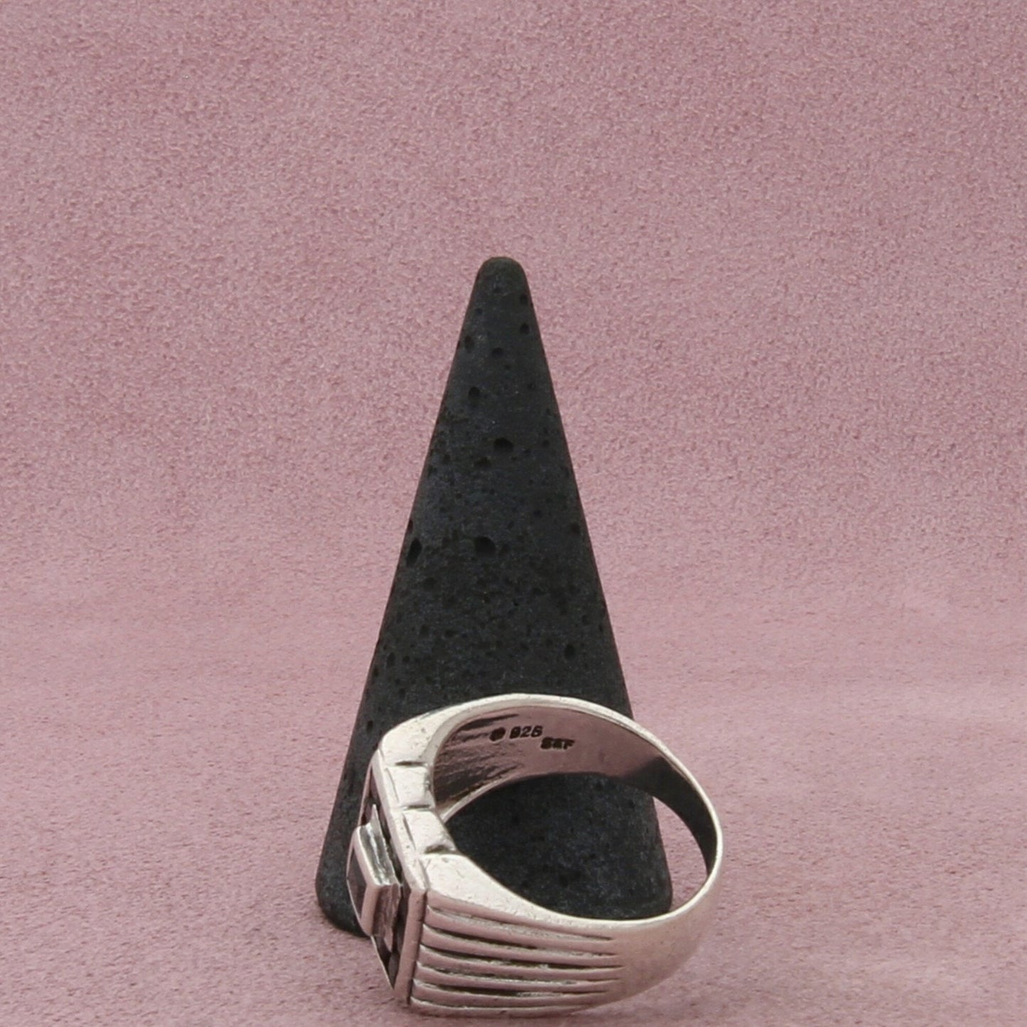 sterling silver channel-set black cz signet ring size 9.5