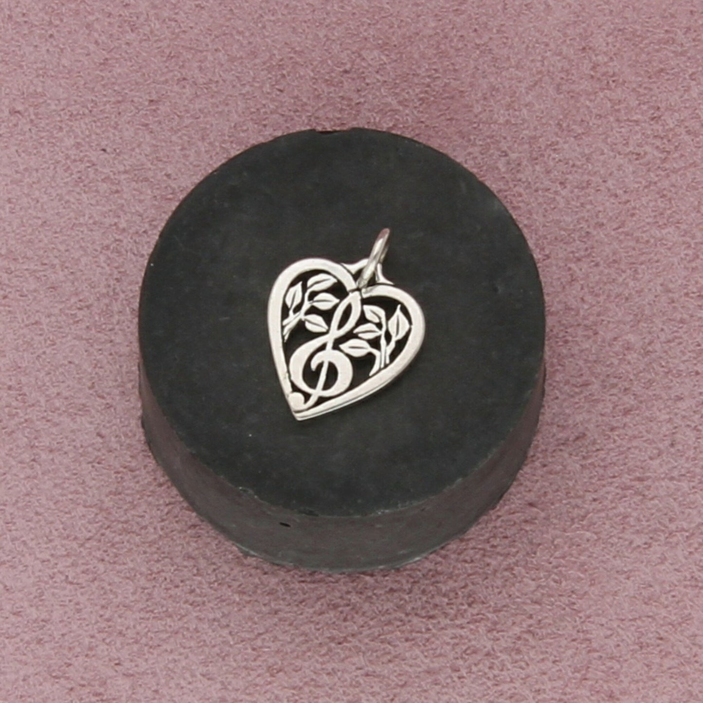james avery sterling silver retired treble clef music note heart charm pendant