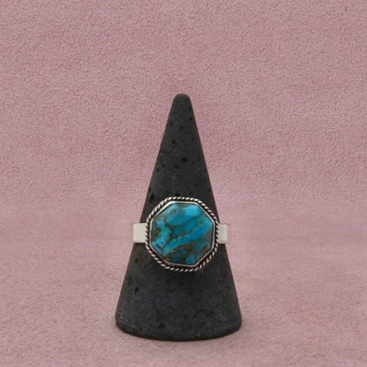 Sterling Silver Bezel-Set Freeform Turquoise Rope Border Ring Size 10.25