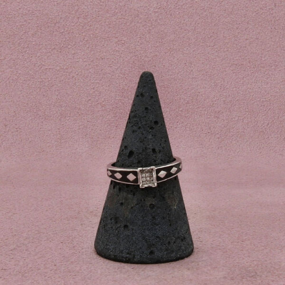 Kay Jewelers Sterling Silver Black Enamel Diamond Grid Ring Size 6.75