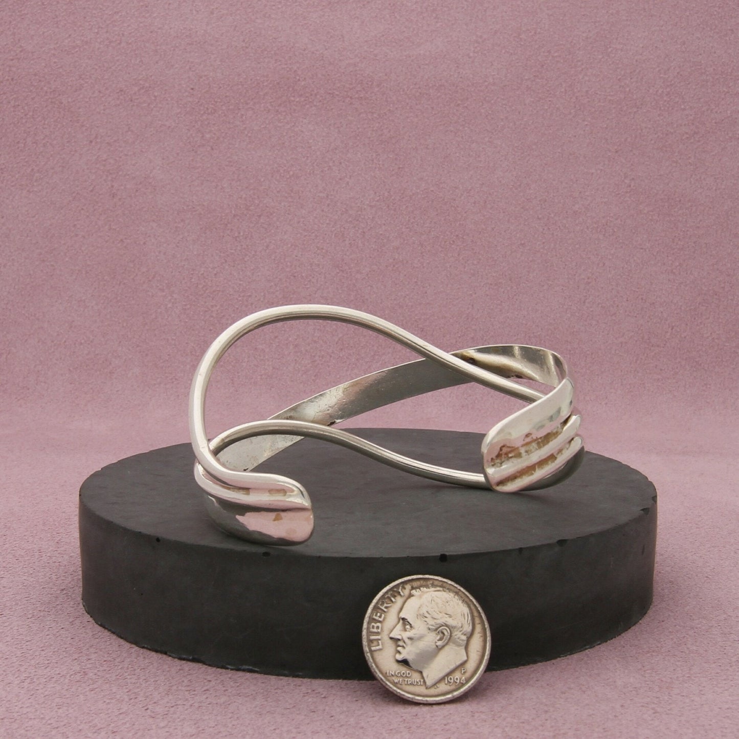 sterling silver vintage hammered crossover cuff bracelet size 6in