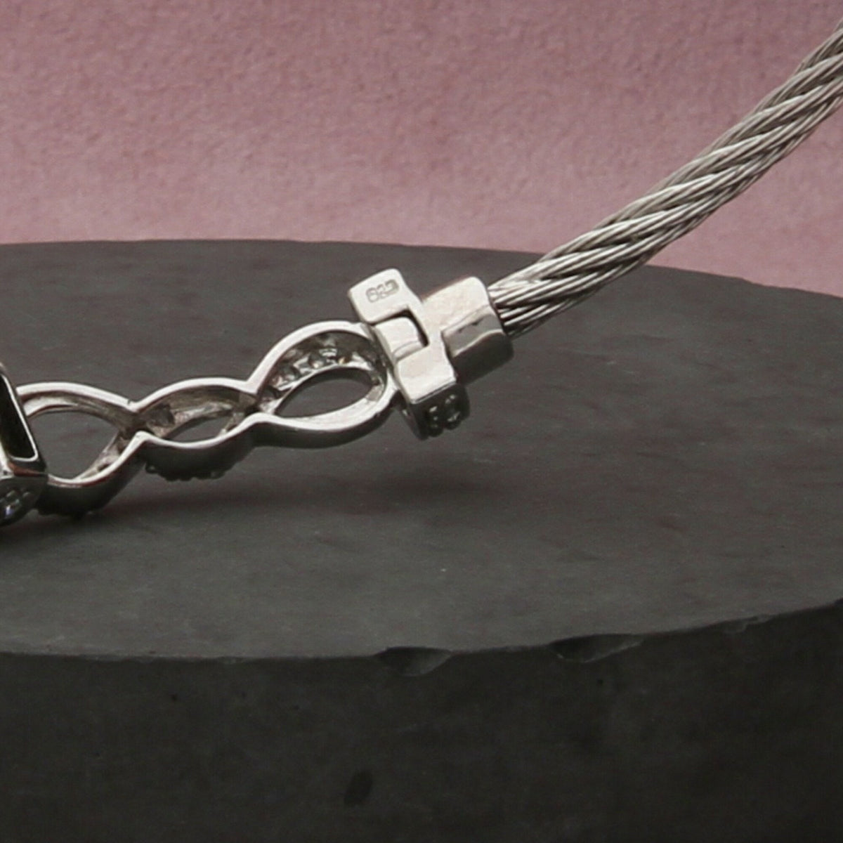 sterling silver cz twist magnetic clasp bangle bracelet size 7in