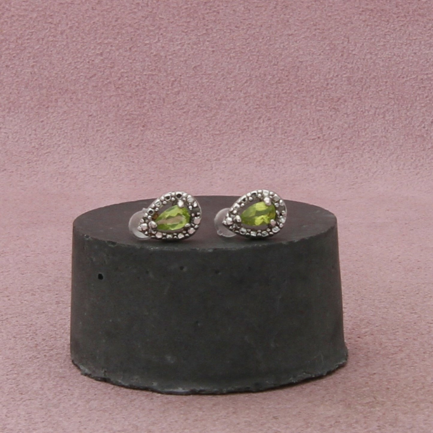 sterling silver diamond accent peridot stud earrings