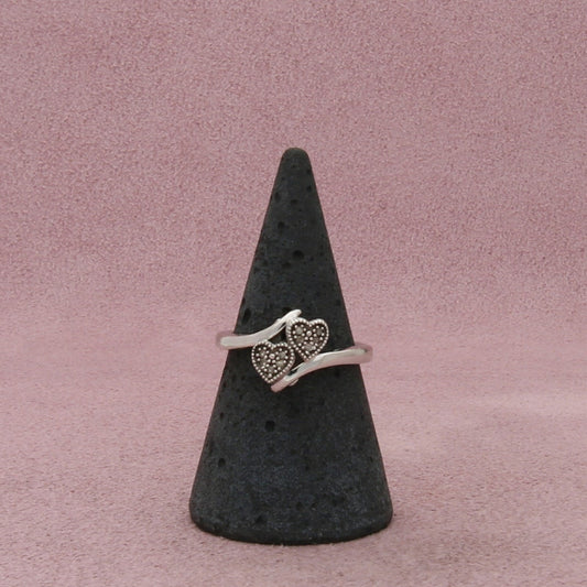 sterling silver pave diamond hearts ring size 6.75