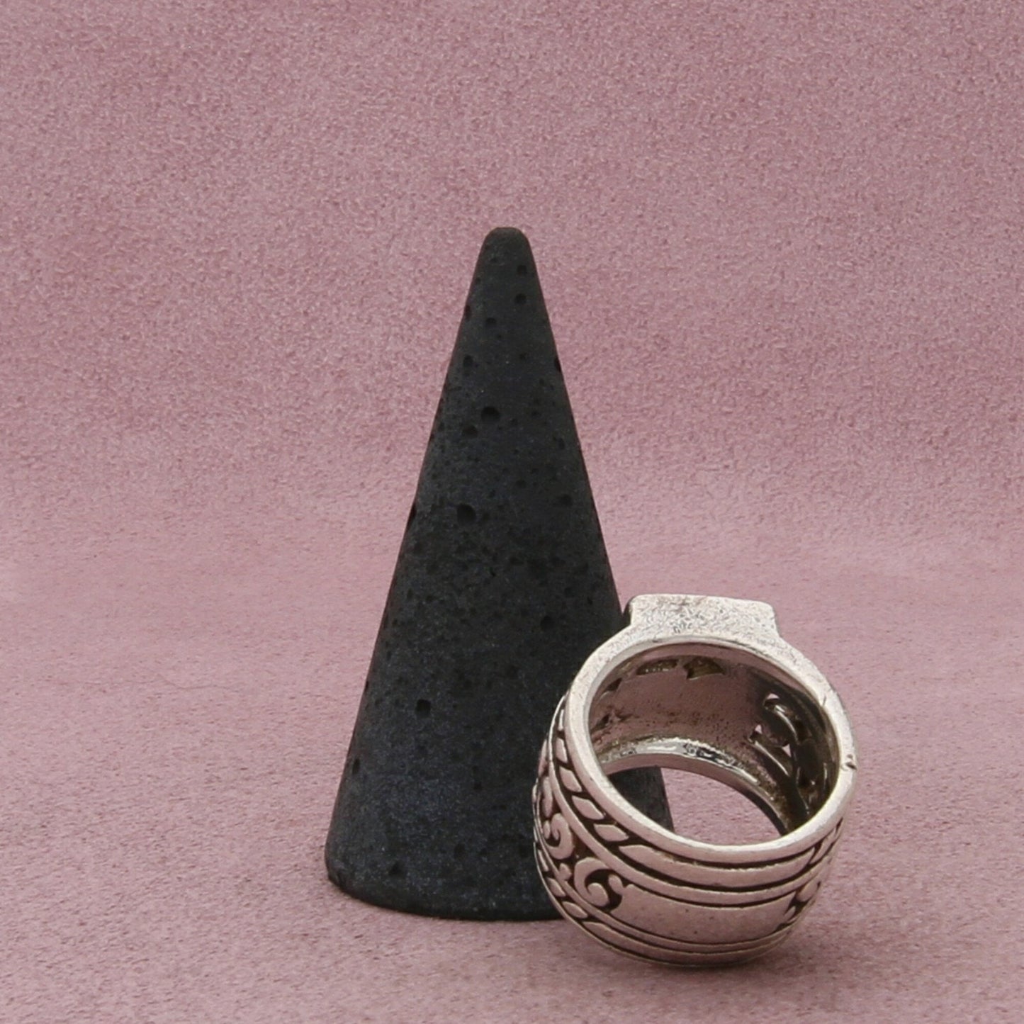 silpada sterling silver black onyx filigree scroll r1096 ring size 5.75