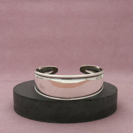 james avery sterling silver retired wide cuff bracelet size 6in