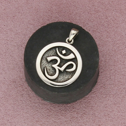 sterling silver om sacred sound pendant