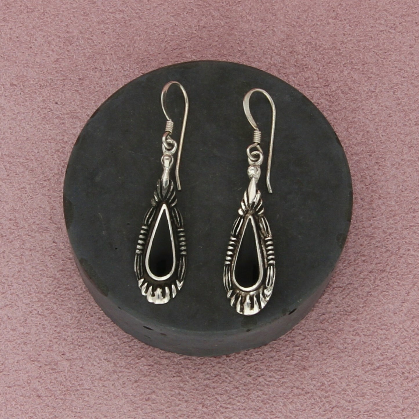 sterling silver vintage black onyx dangle earrings