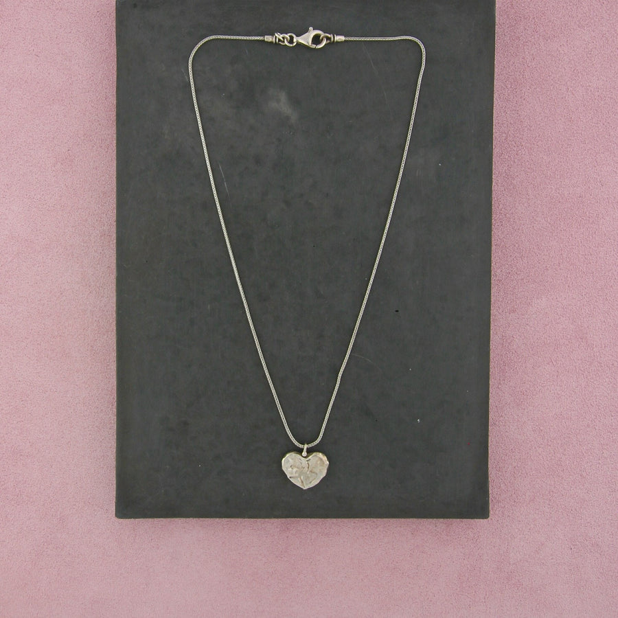 silpada sterling silver hammered heart necklace size 17in