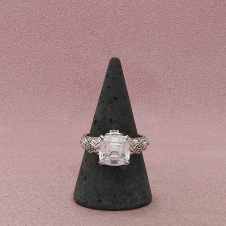 Judith Ripka Sterling Silver Cz Emerald Cut Floral Shoulders Ring Size 9