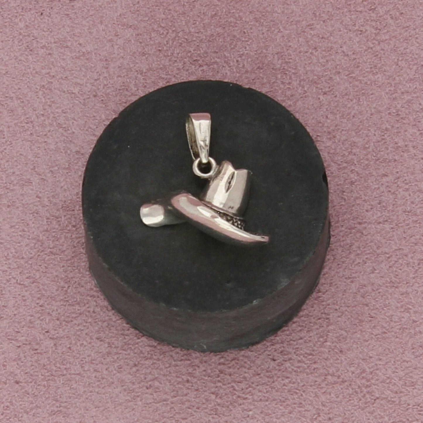 sterling silver vintage diamond-cut hat pendant