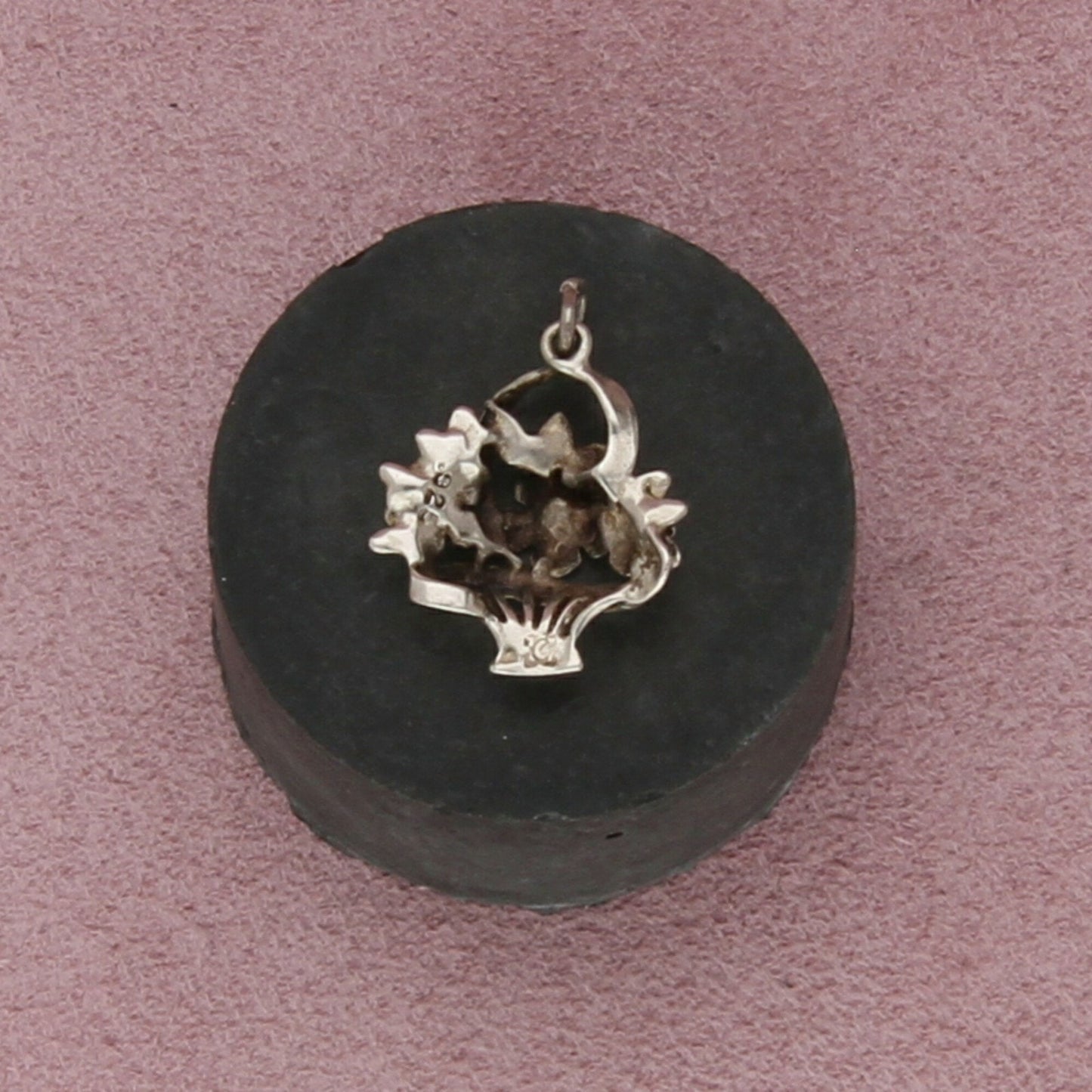 sterling silver vintage flowere bouquet basket charm pendant