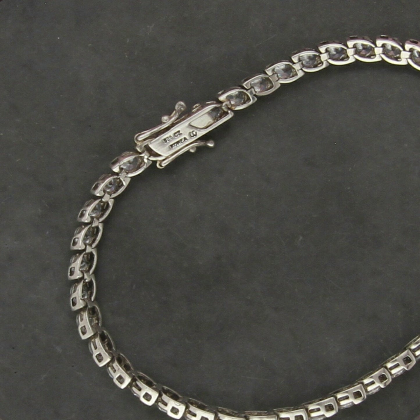 sterling silver round-cut cz tennis bracelet size 8in