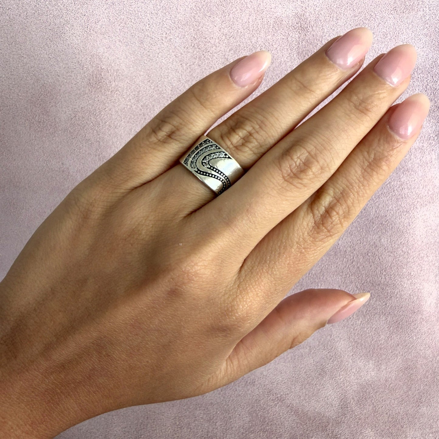 sterling silver wavy cz wide band ring size 6.5