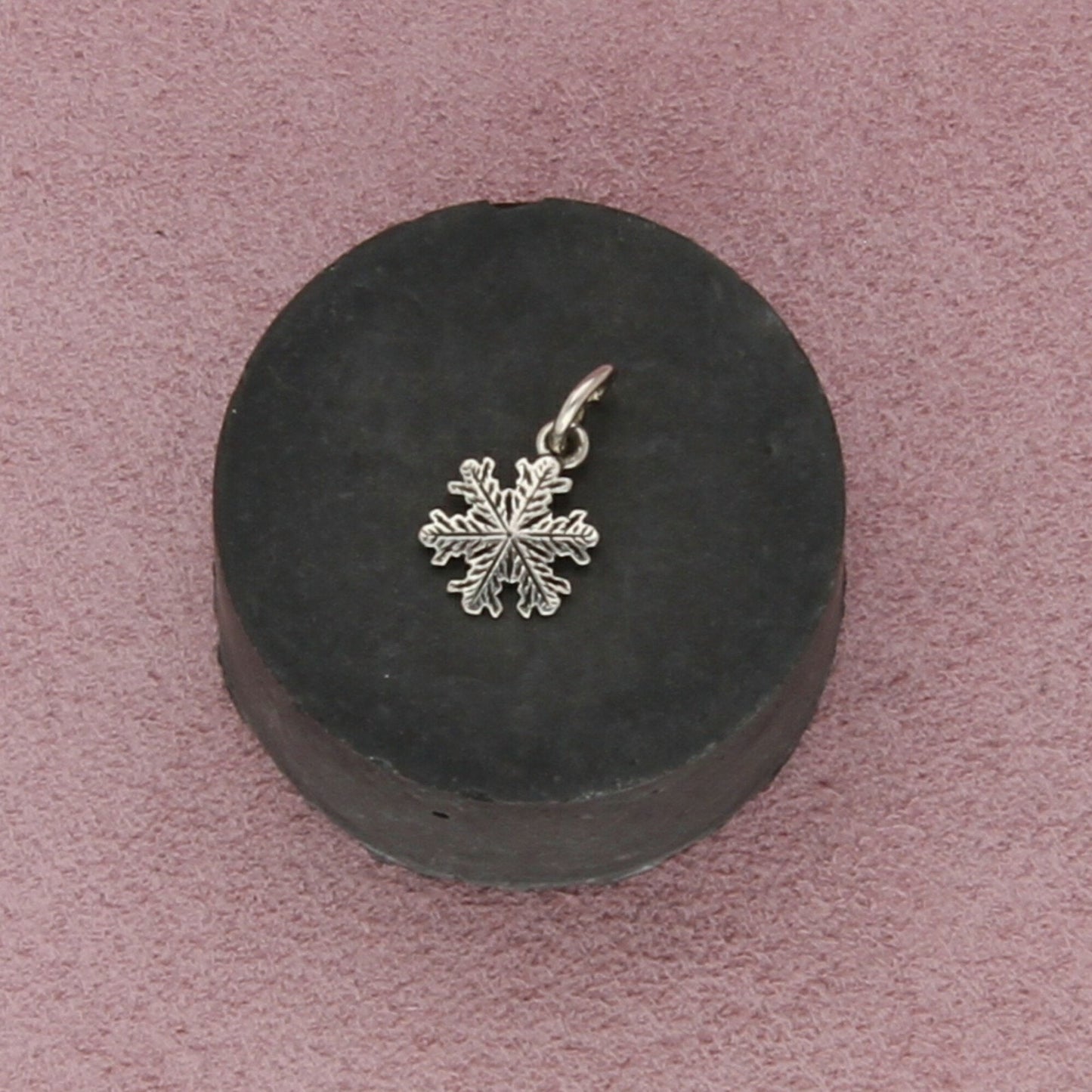 james avery sterling silver aspen snow crystal snowflake charm pendant