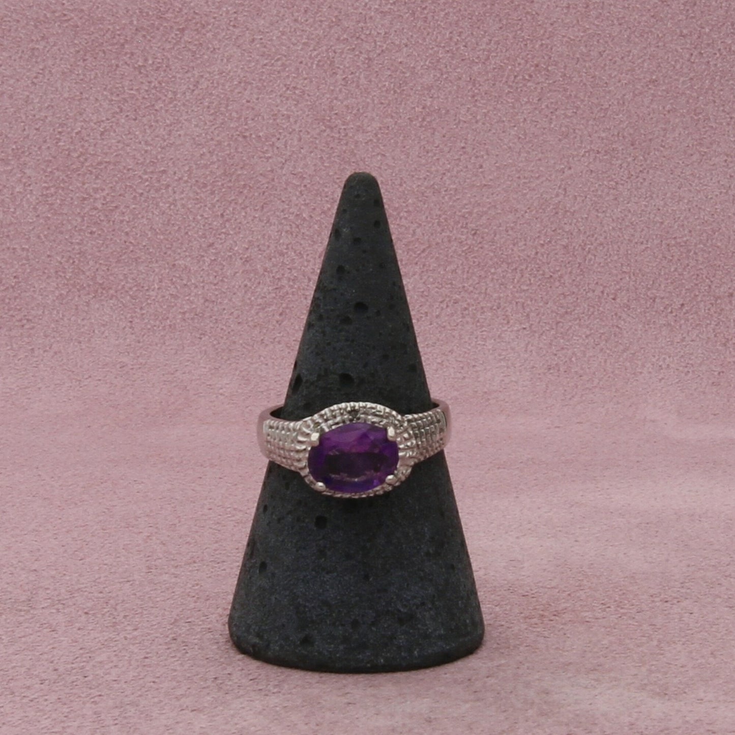sterling silver oval-cut purple amethyst ring size 7