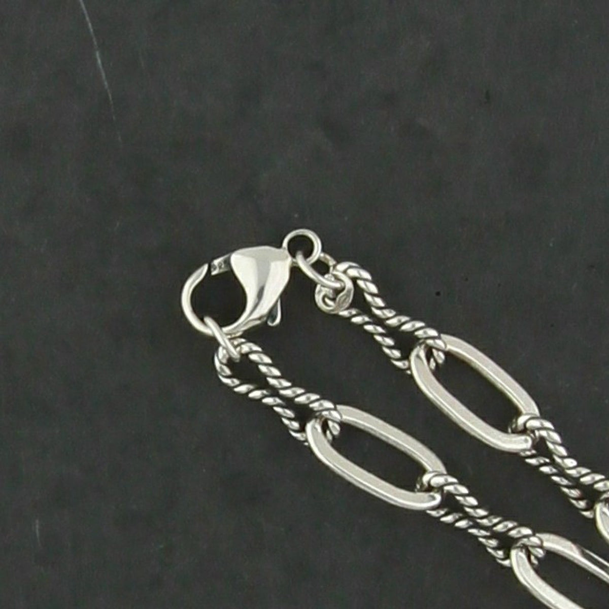 Sterling Silver Southwestern Oval & Twisted Link Chain Necklace Size 24in