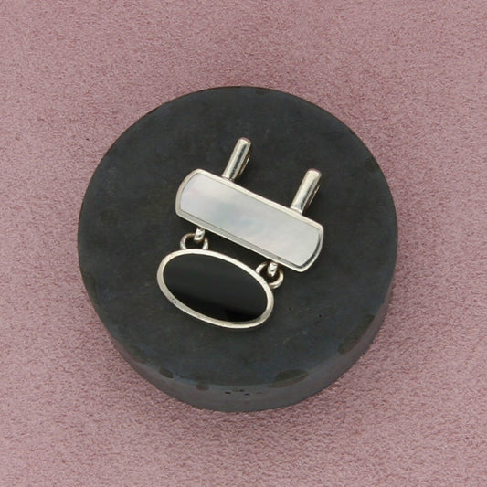 sterling silver mother of pearl and onyx pendant