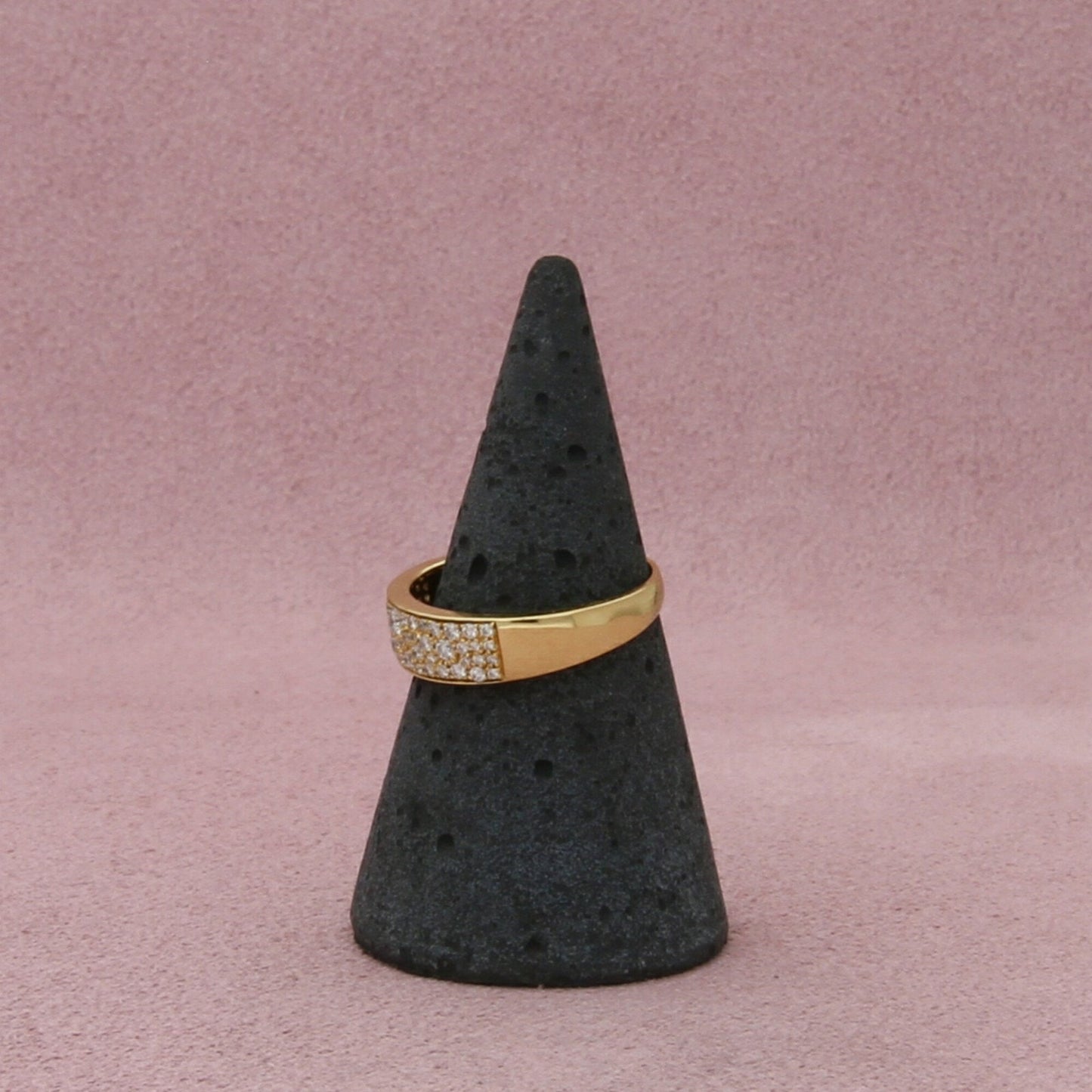 bony levy 18k yellow gold mika 0.316 ct pave diamond band ring size 6.5