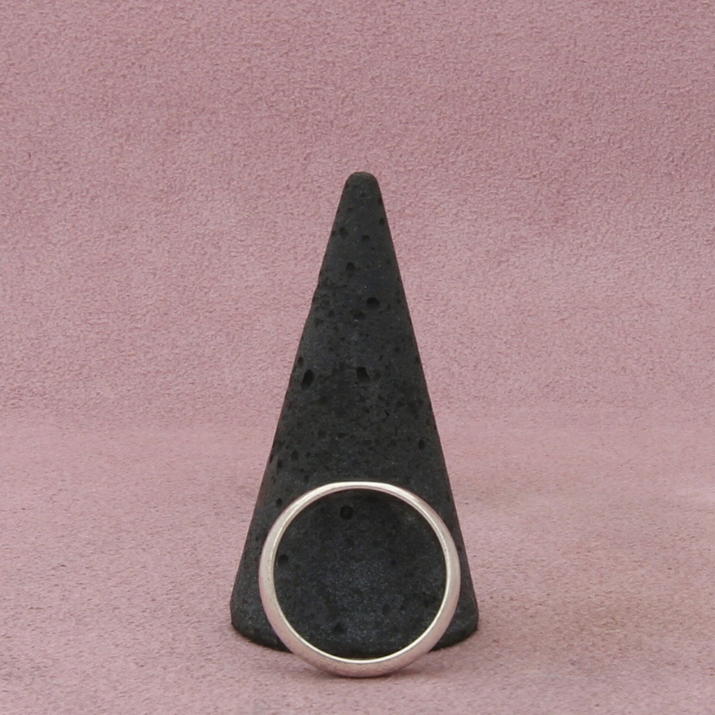 sterling silver 4mm smooth band ring size 6.75