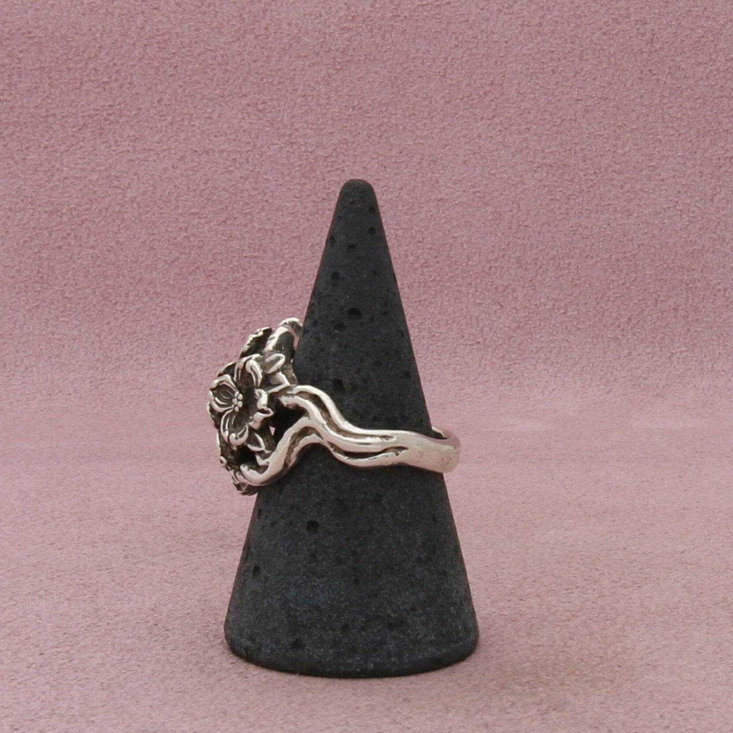 james avery sterling silver retired triple dogwood flower ring size 8
