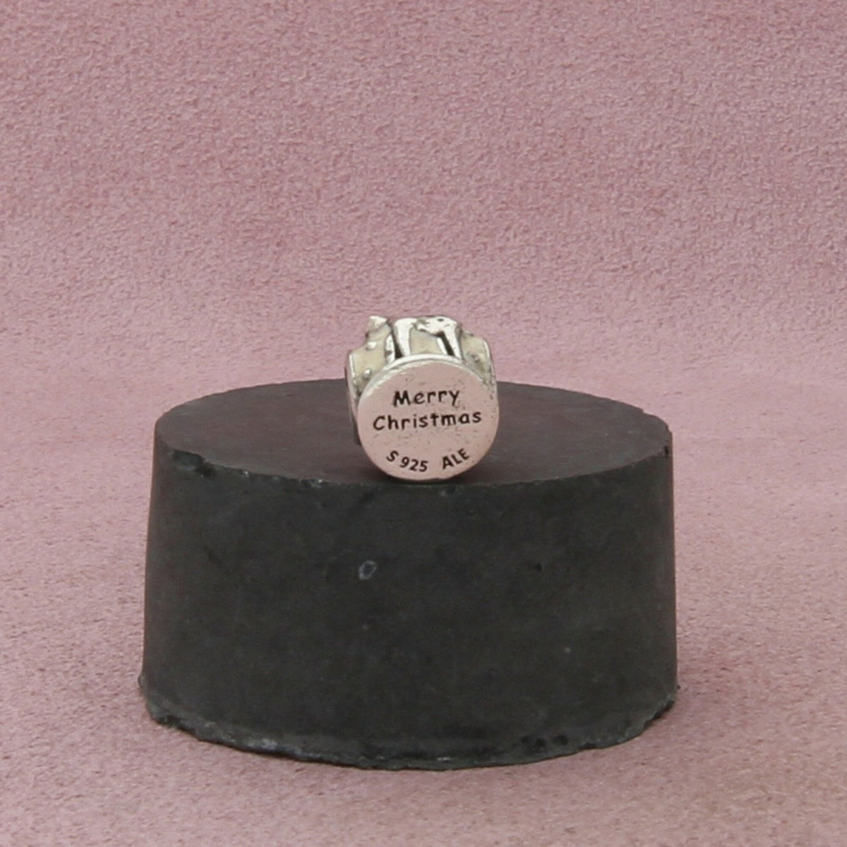 pandora sterling silver authentic merry christmas reindeer bead (791228) charm