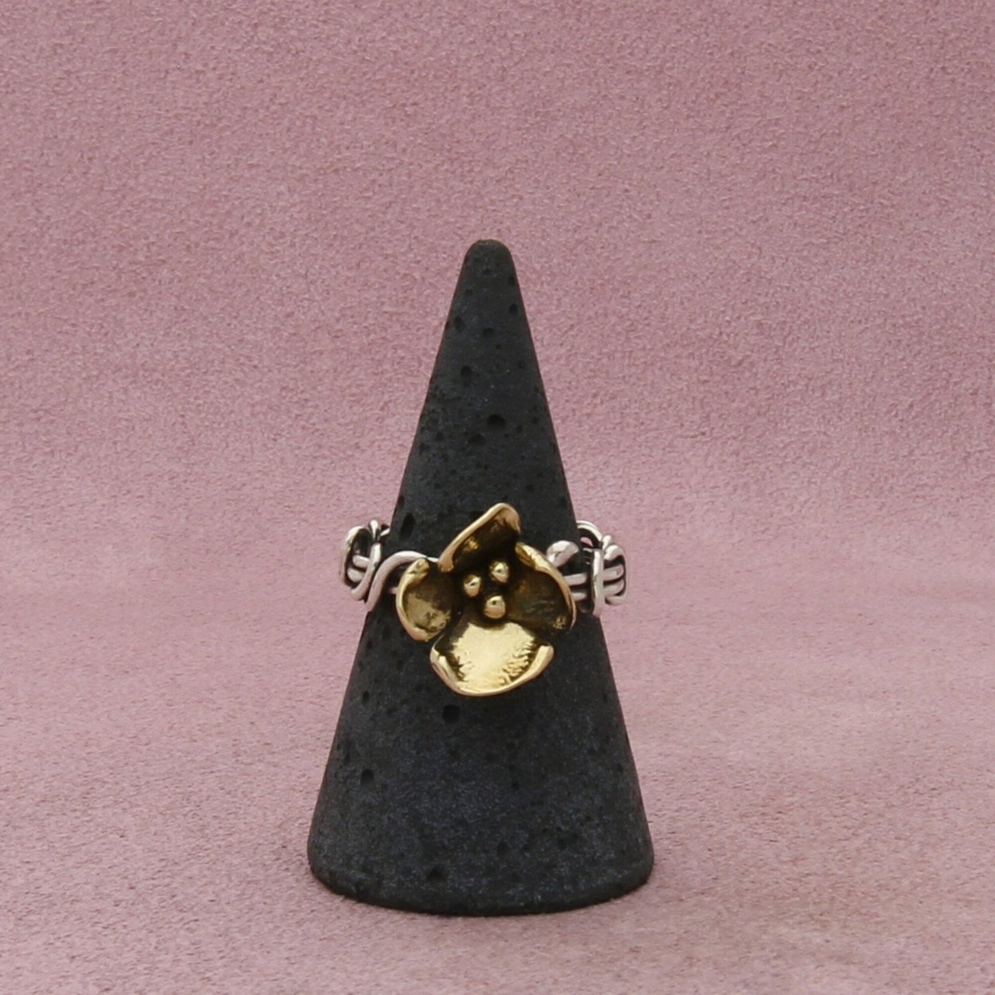 sterling silver artisan crafted brass accent flower ring size 7