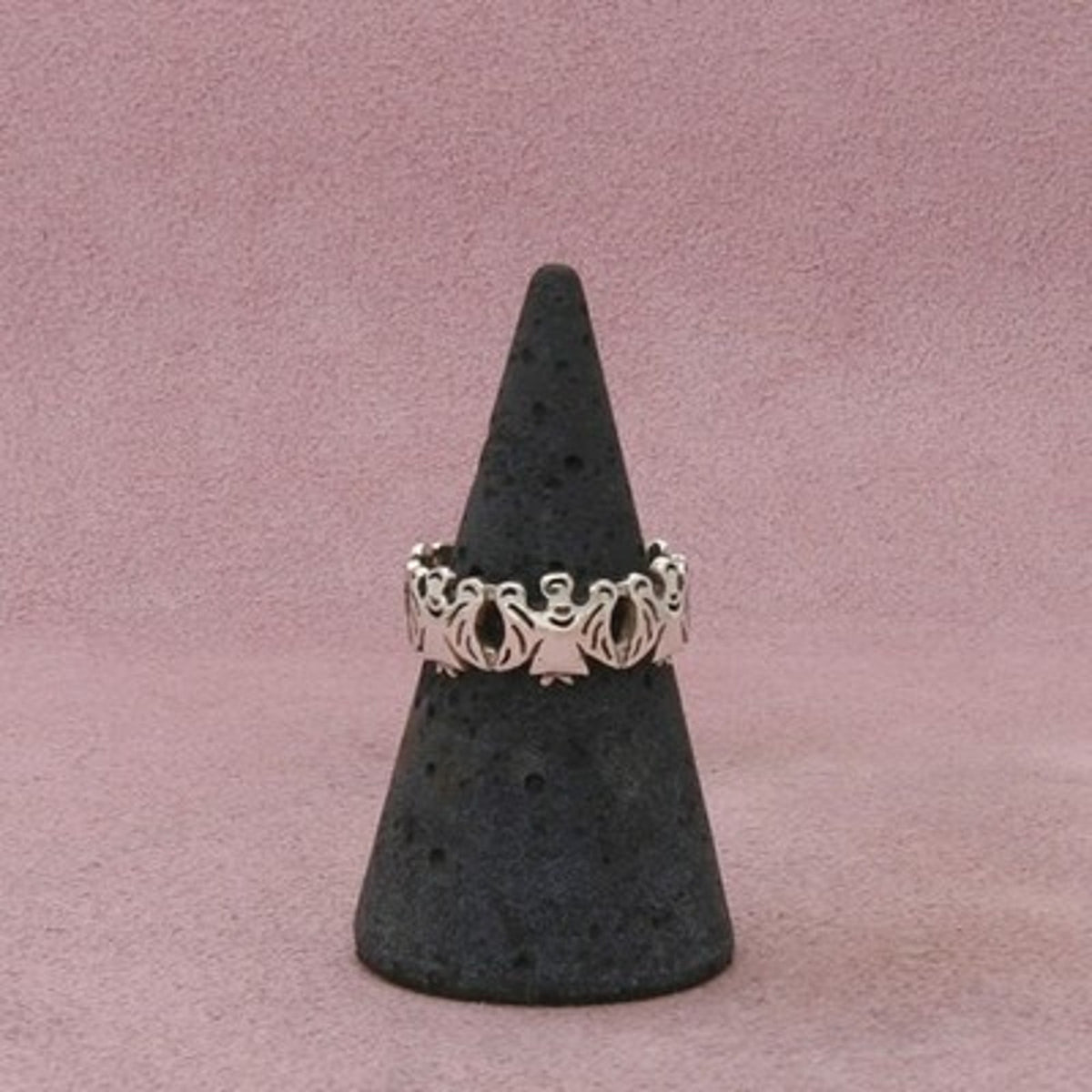Sterling Silver Guardian Angels Band Ring Size 6.25