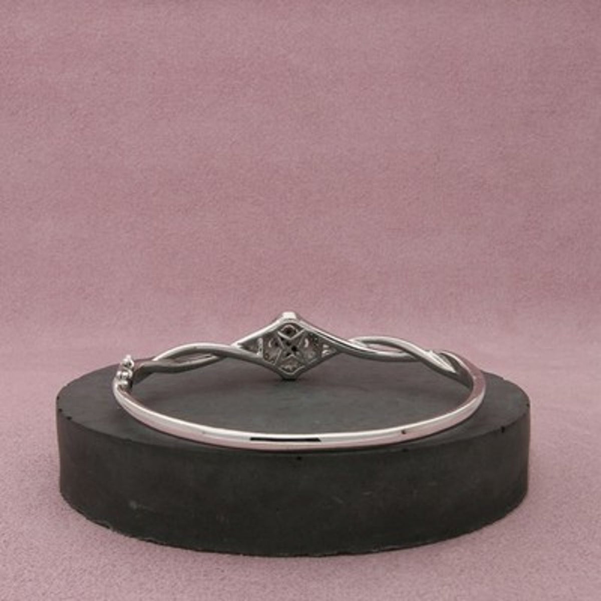 Kay Jewelers Sterling Silver Black & Clear Diamond Bangle Bracelet Size 7.25in