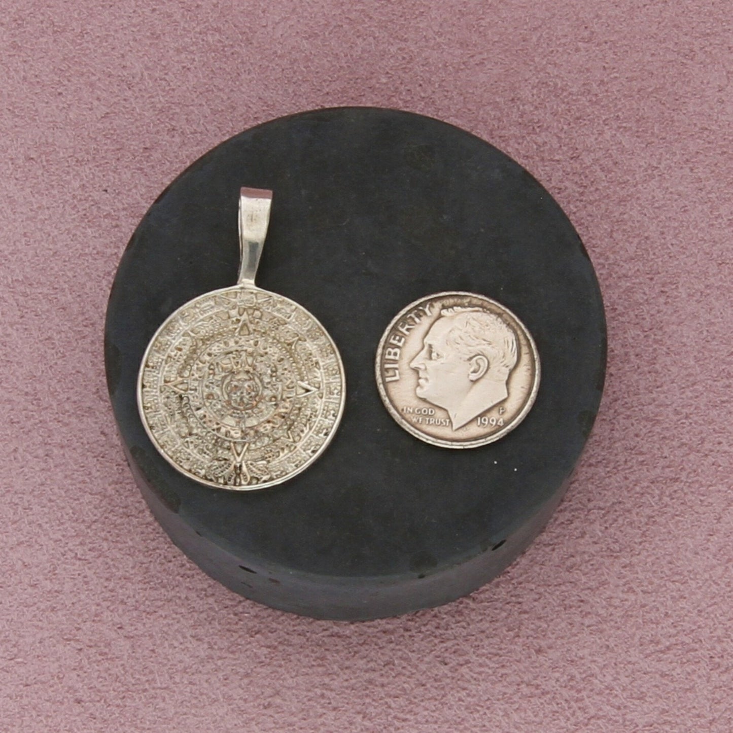 sterling silver vintage mexico aztec calendar pendant