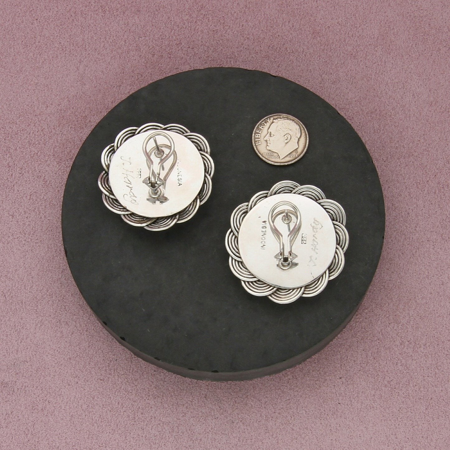 john hardy sterling silver vintage hand signed swirl omega-back earrings