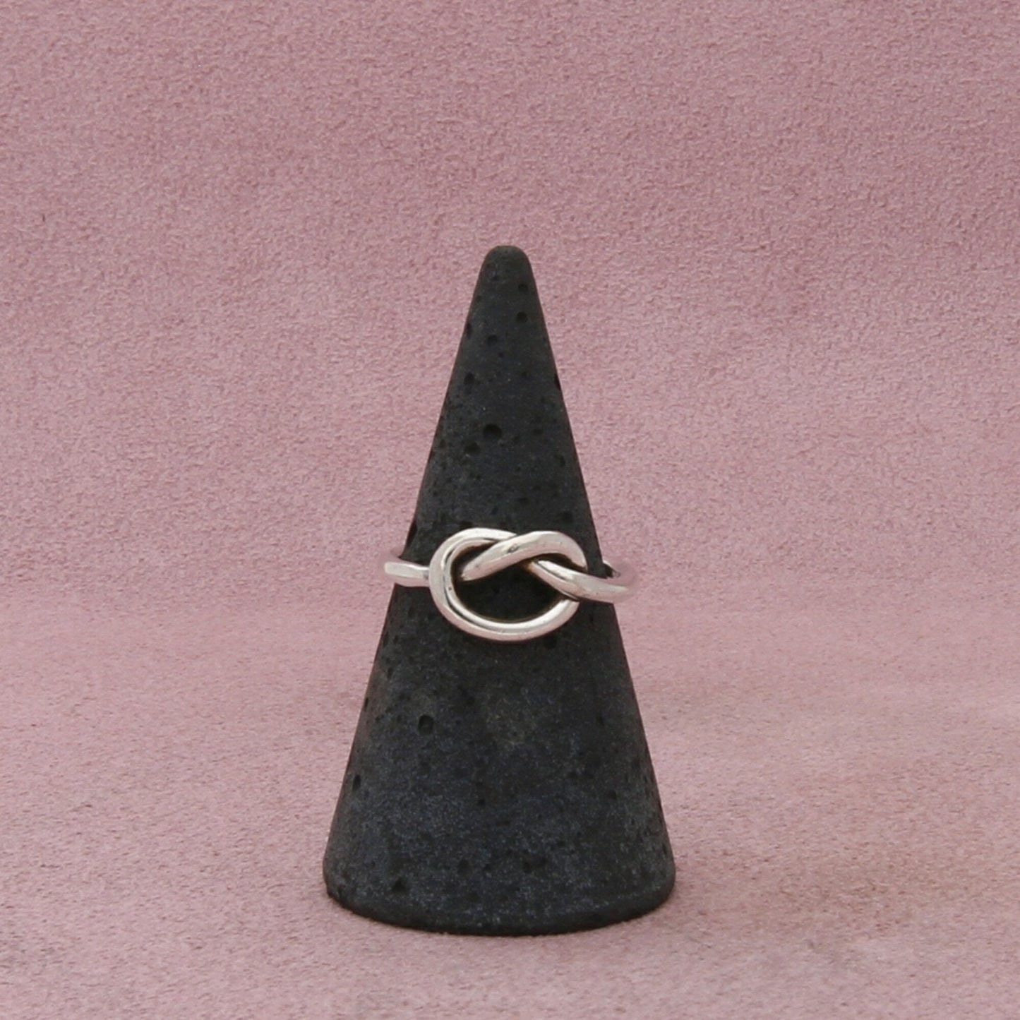 sterling silver classic love knot ring size 6