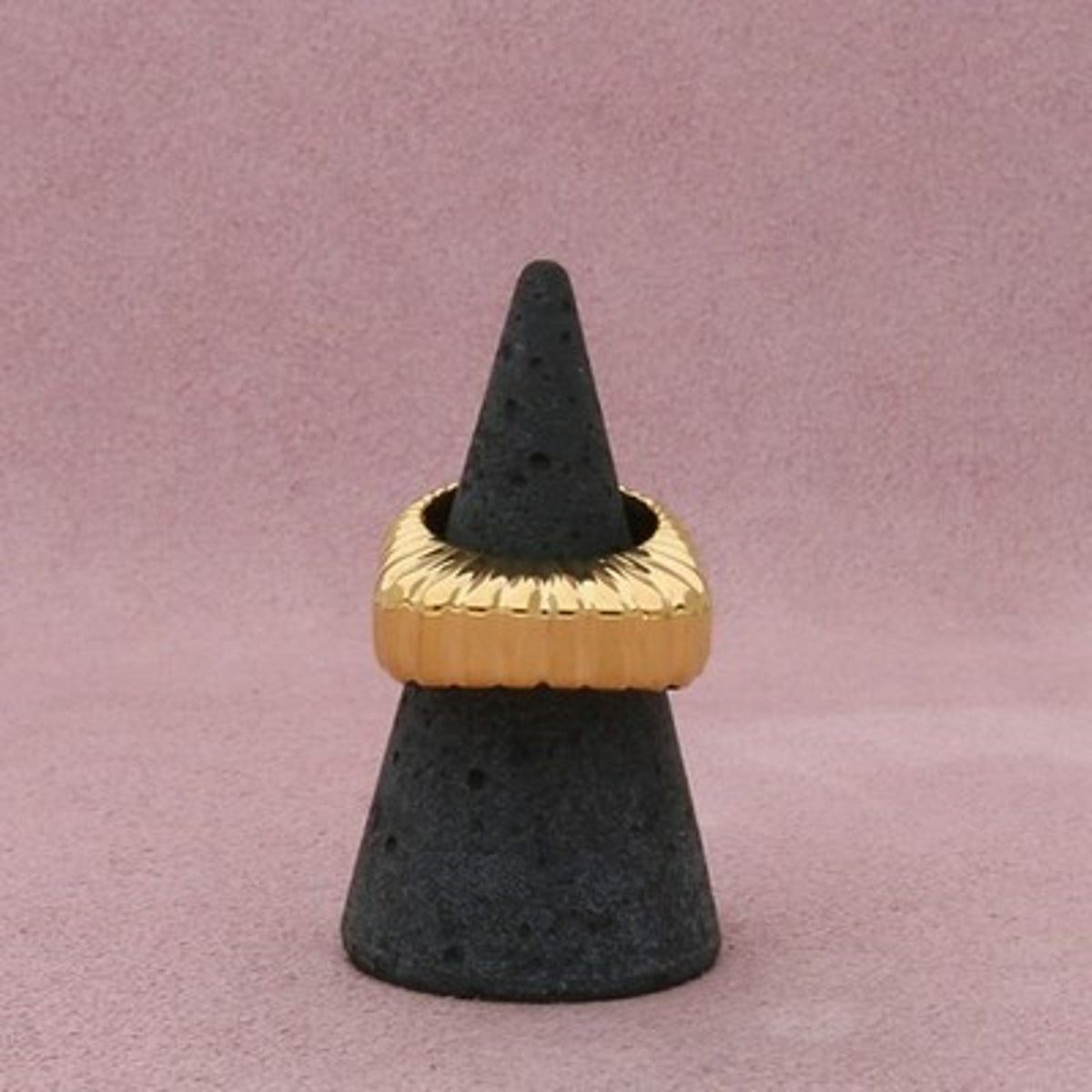Ivi Los Angeles Sterling Silver 18K Gold Plate Gaia Signet Ring 5