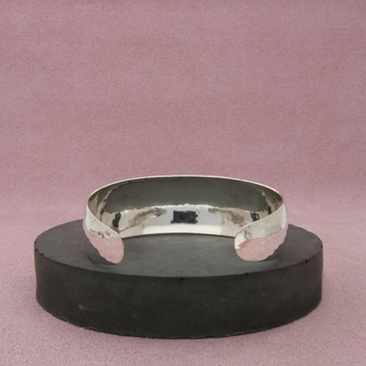 Mexico Sterling Silver Vintage Wide Hammered Cuff Bracelet Size 6.75in