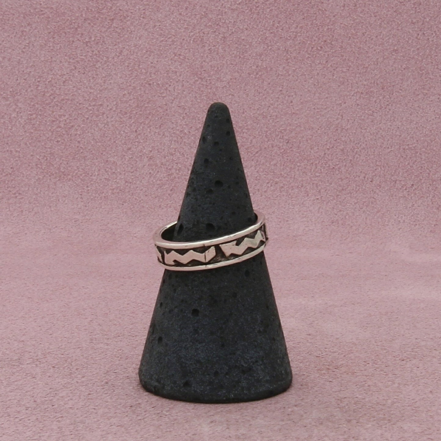sterling silver vintage wavy arrow band ring size 6