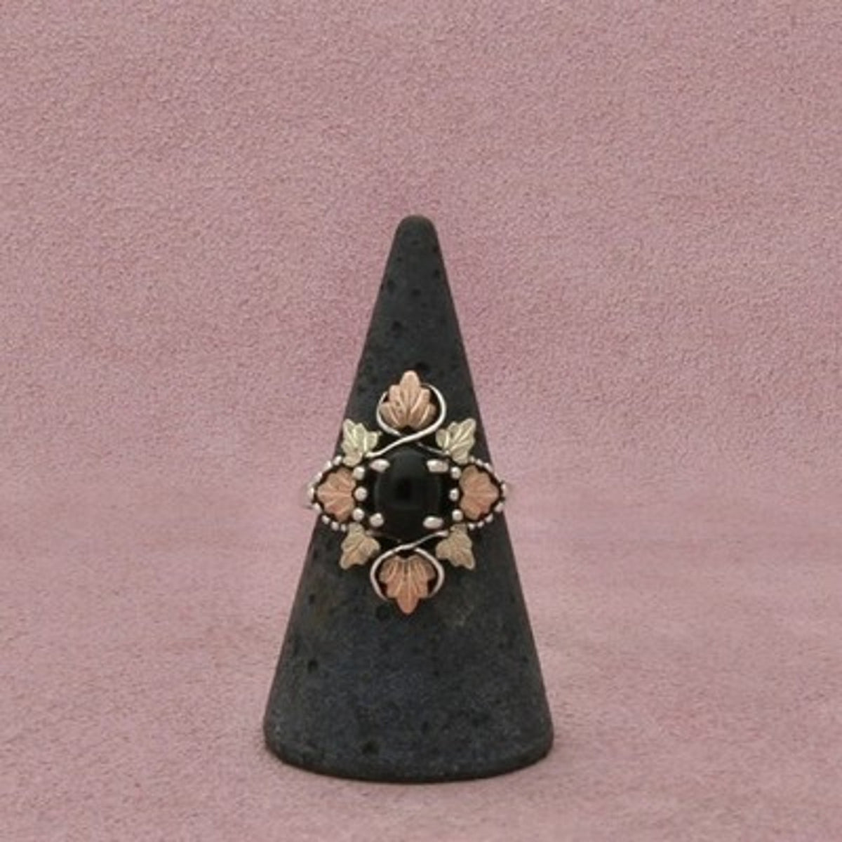 Black Hills Sterling Silver & 12K Gold Cabochon Black Onyx Leaves Ring Size 7.5