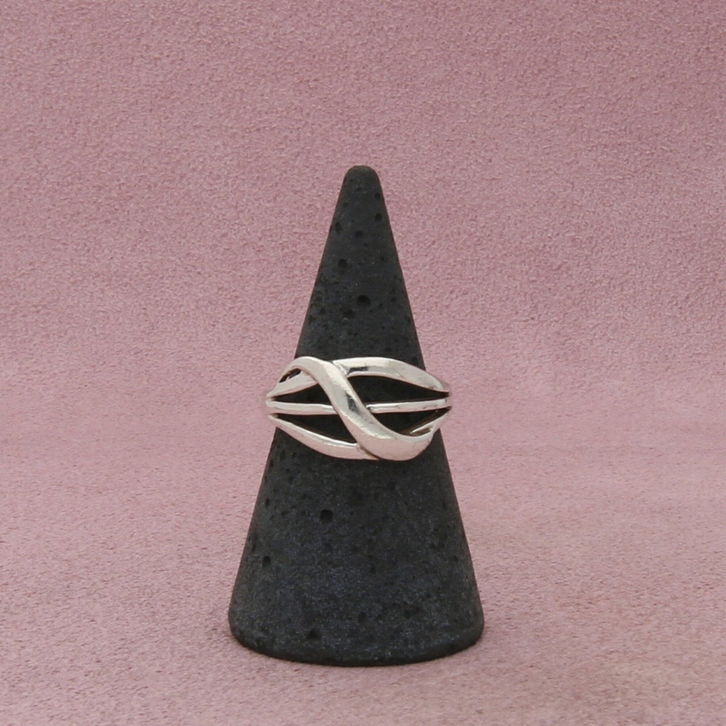 sterling silver dainty crossover ring size 5.5