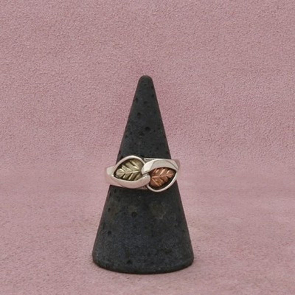Black Hills Sterling Silver & 12K Gold Veined Leaves Band Ring Size 7.25