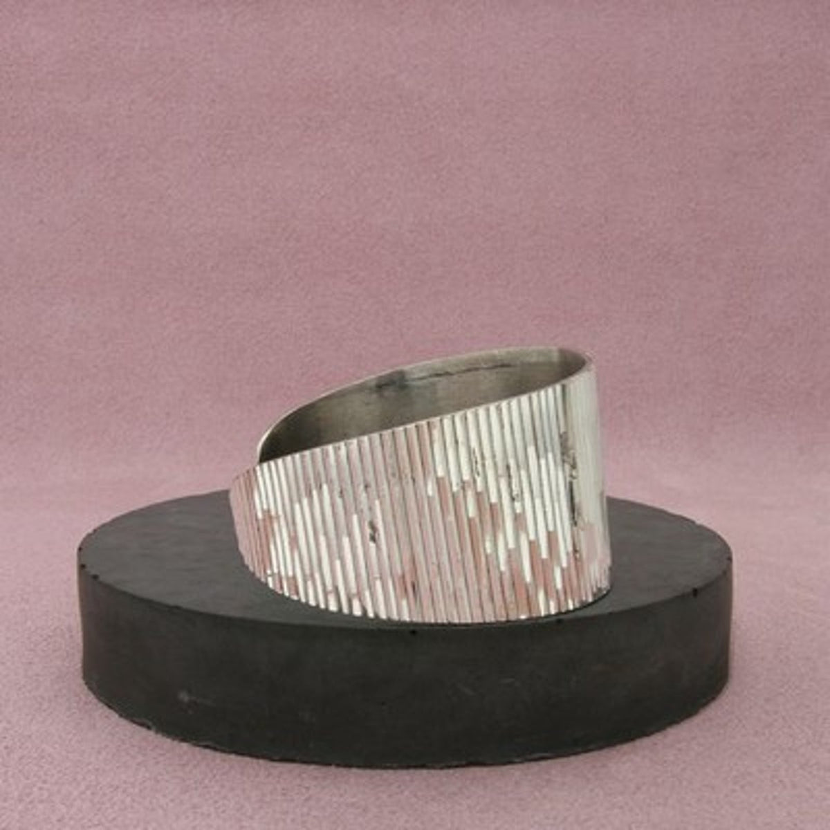 Taxco Mexico Sterling Silver Vintage Wide Ribbed Cuff Bracelet Size 6.5in