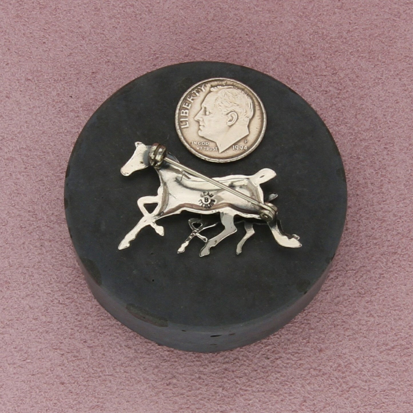 beau sterling silver vintage galloping horse equestrian brooch