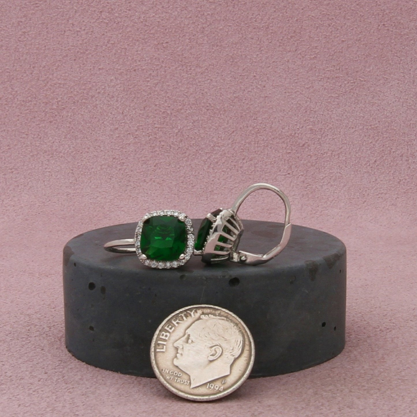 sterling silver green chrome diopside leverback earrings