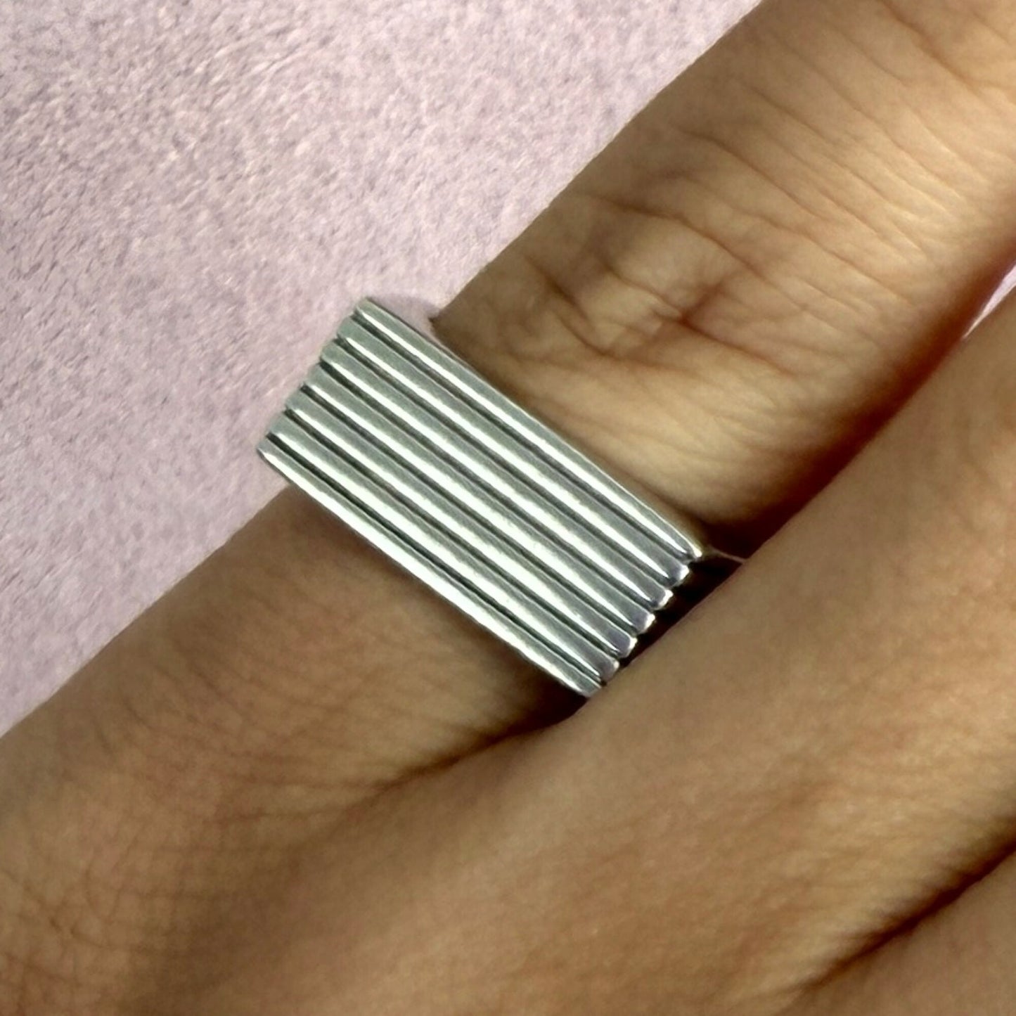 ivi los angeles sterling silver aurelia signet ring size 5