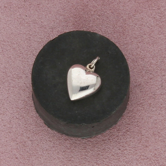 sterling silver vintage engravable puffy heart charm pendant