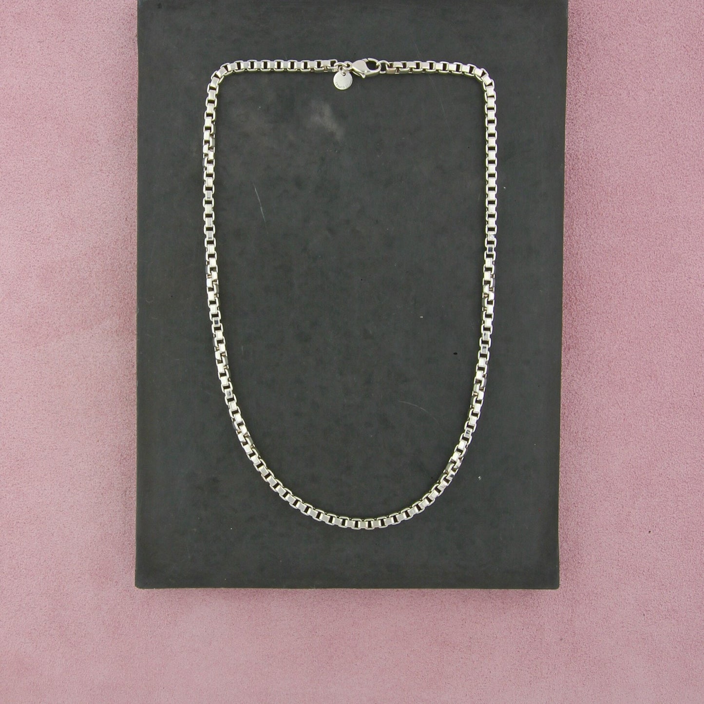 tiffany & co sterling silver venetian box chain necklace size 18in