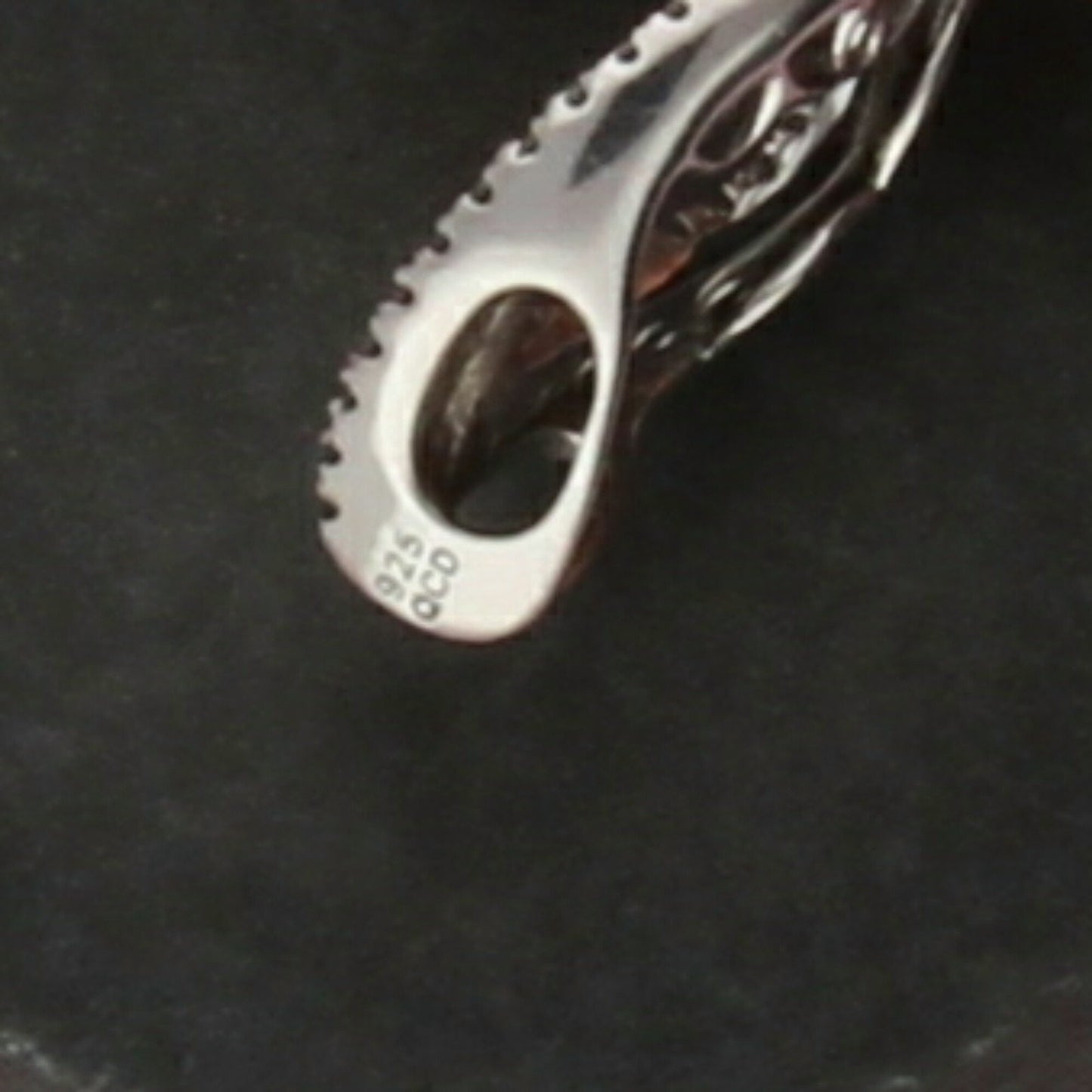 sterling silver blue sapphire drop pendant